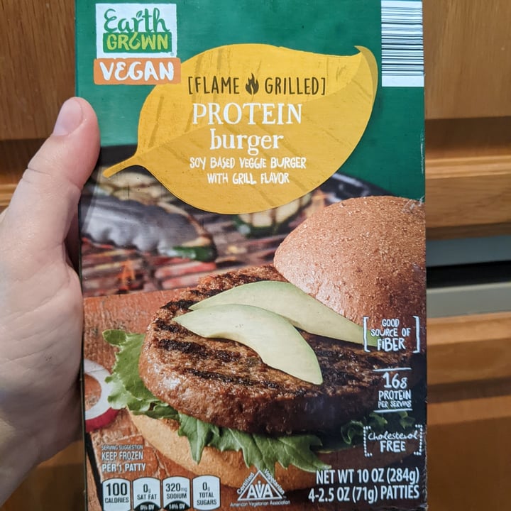 photo of Earth Grown Flame Grilled Protein Burger shared by @caseyveganforlife on  22 Sep 2022 - review