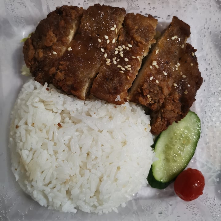 photo of Vegetarian Villas Lemon Chicken Chop Rice shared by @-chu on  31 Aug 2020 - review