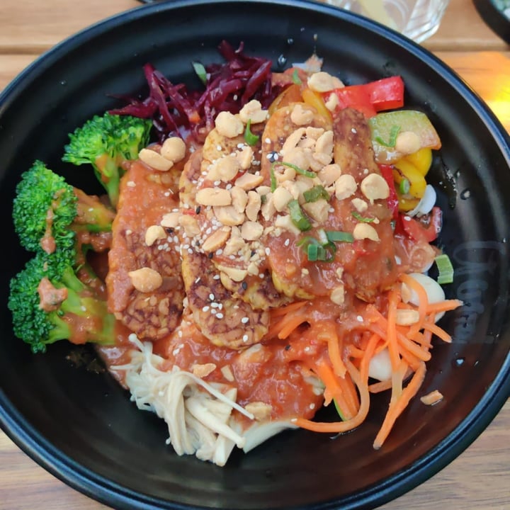 review photo of SHIYU modern fusion kitchen Tempehtation Bowl shared by @francib94 on 12 May 2022 - review