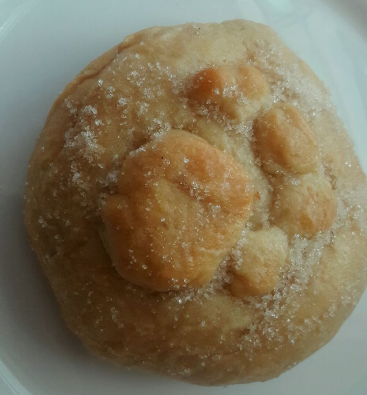 photo of YvittaCakes Pan de muerto, patita. shared by @gojo on  31 Dec 2019 - review