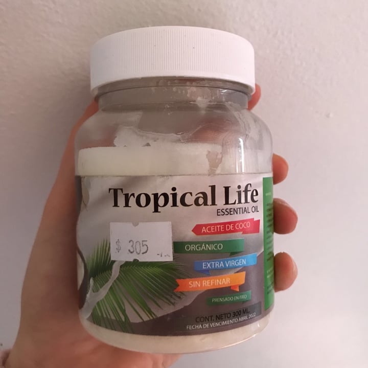 photo of Tropical life Aceite de coco orgánico 300ml shared by @sofiadig on  28 Aug 2020 - review