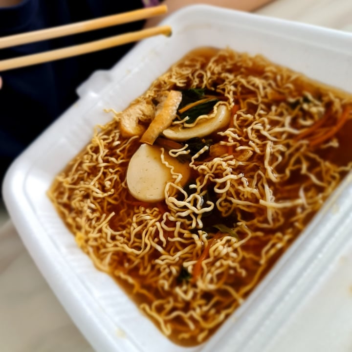 photo of Divine Vegetarian Family Restaurant Crispy Noodles shared by @parismelody on  05 Sep 2021 - review