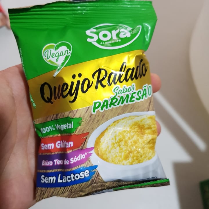 photo of Sora Queijo Ralado Sabor Parmesão shared by @emerotsuka on  06 May 2022 - review