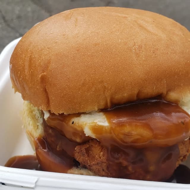 Foto del plato “thanksliving burger”