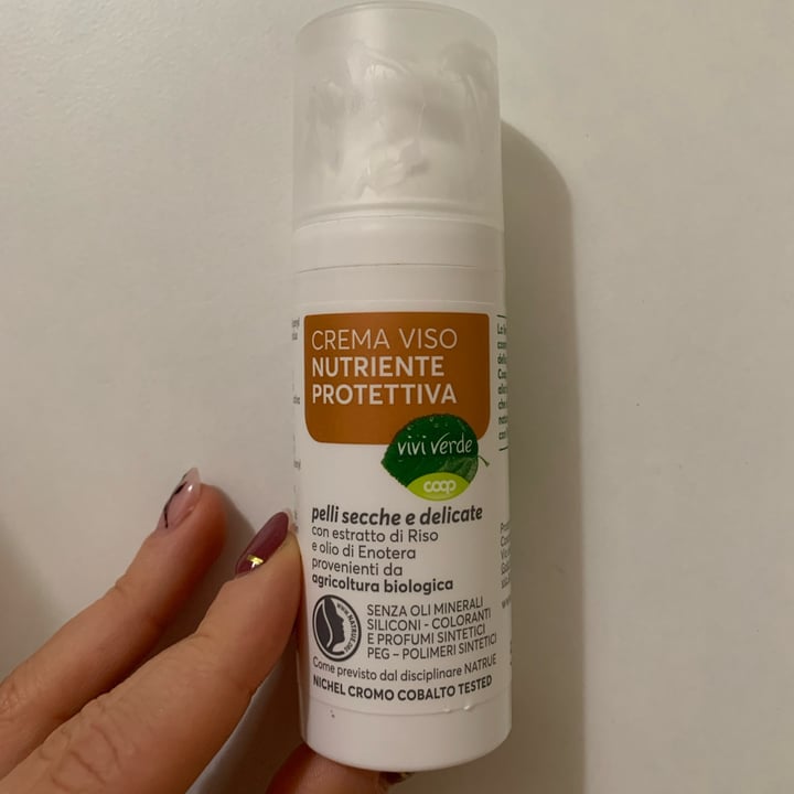review photo of Vivi verde Crema viso nutriente protettiva delicate shared by @naj92 on 08 Oct 2022 - review