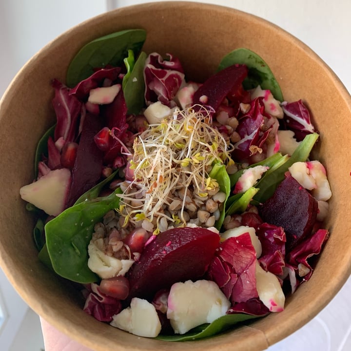 photo of Green One bistro Light Salad shared by @slovenianveganfinds on  22 Apr 2021 - review