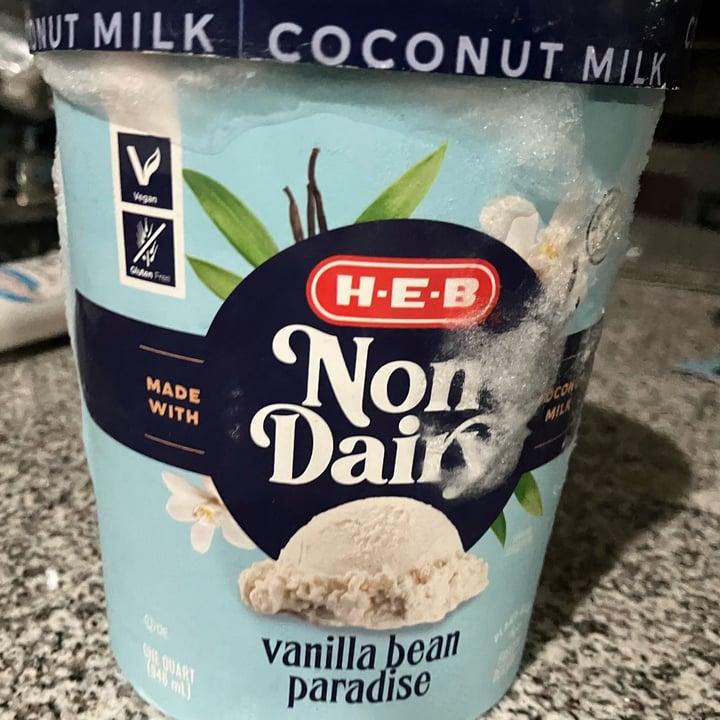 photo of HEB Heb Non Dairy Vanilla Bean Paradise shared by @enriquegg on  11 Aug 2022 - review