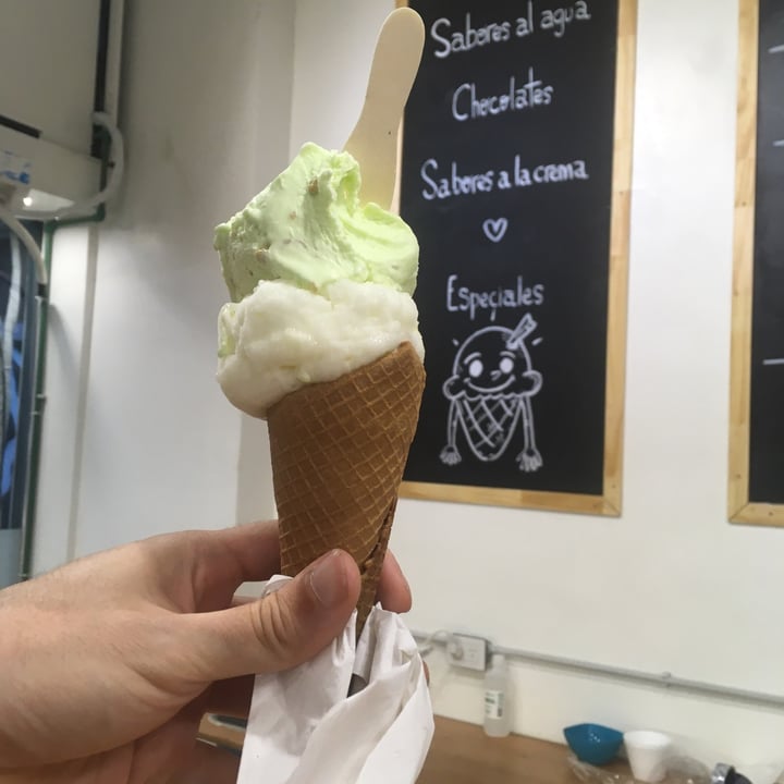 photo of Futuro Helados Cucurucho shared by @lauchis on  01 Dec 2020 - review