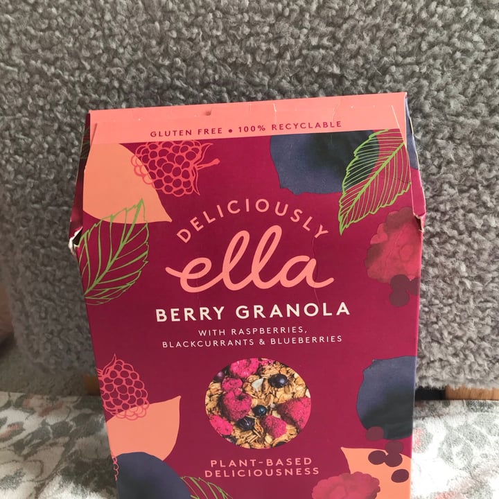 photo of Deliciously Ella Berry Granola shared by @missjuliep on  06 Jun 2021 - review