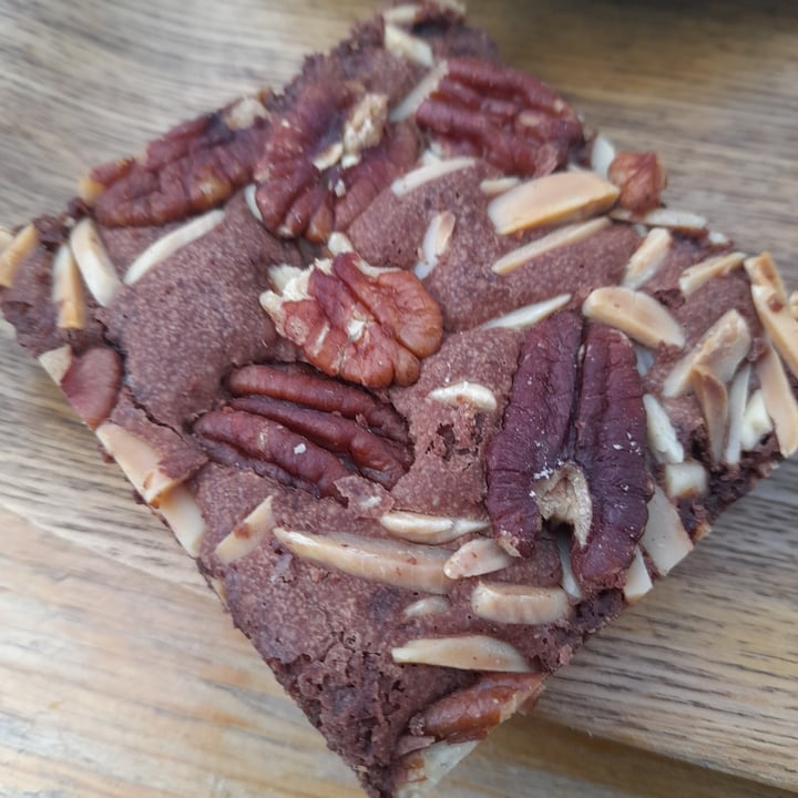 photo of Land&Monkeys Brownie shared by @alice50 on  02 Apr 2022 - review