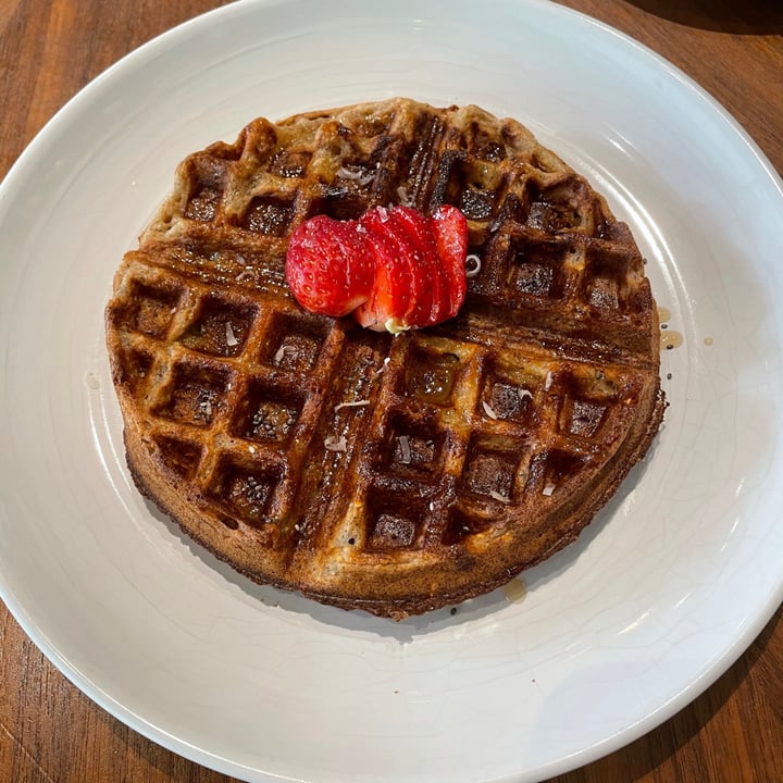 photo of The Oatberry Cafe Classic Waffle shared by @themancvegansg on  26 Jan 2021 - review