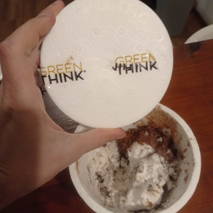 photo of Green Think Helado de tramontana con oreo shared by @hernanserra on  29 Jun 2021 - review