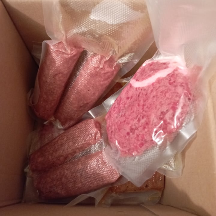 review photo of Meravoglia Veganeria Napoletana Salsiccia Meravogliosa Napoletana shared by @silvsinthewoods on 10 Dec 2022 - review