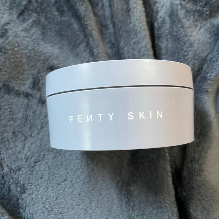 review photo of Fenty skin butta drop shared by @garyyouxue on 21 Sep 2021 - review