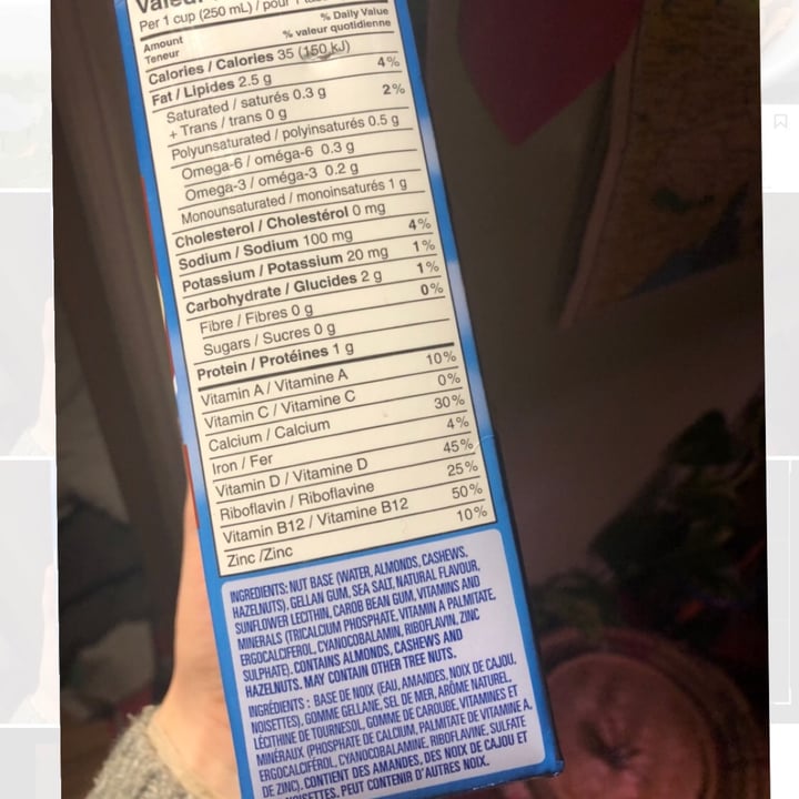 review photo of Dream blends Almond, Cashew , Hazelnut Milk 🥛 shared by @malakaijinto on 15 Feb 2021 - review