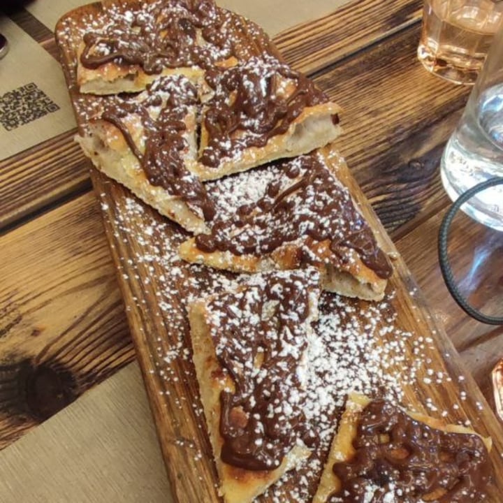 photo of Rifugio Romano Focaccina alla nutella vegan shared by @orsablu on  26 Nov 2022 - review