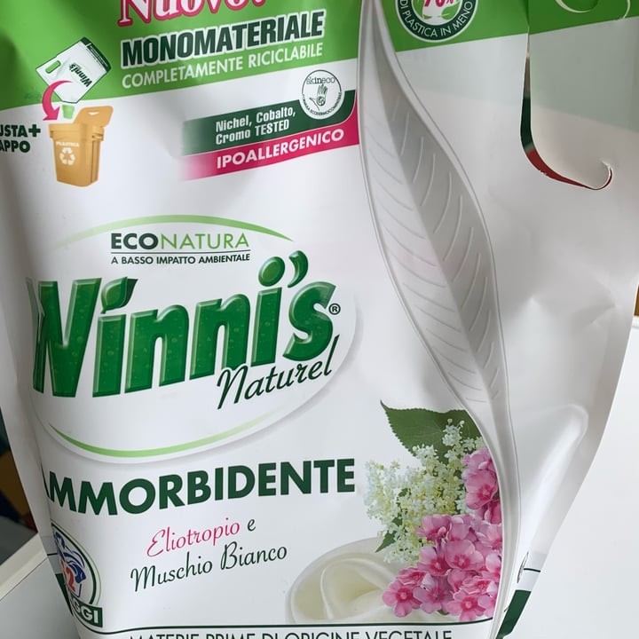 photo of Winni's Ammorbidente Eliotropio e Muschio Bianco shared by @luisaf on  17 Apr 2022 - review