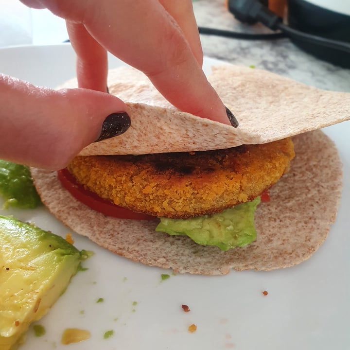 review photo of Peruvian Veef Not Chicken Vurguer shared by @susanacardich on 04 Nov 2022 - review
