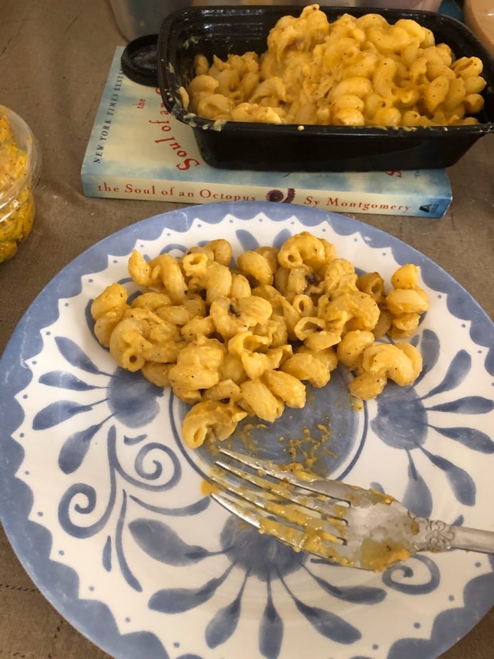 photo of Farmacy Vegan Kitchen + Bakery Cashew Mac shared by @sophietheherbivore on  21 Apr 2020 - review