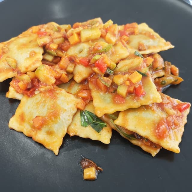 Photo of the dish “Ravioli Di Spinaci Con Sugo Di Verdure”