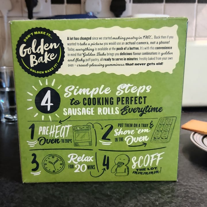 photo of Golden Bake Vegan sausage rolls shared by @zveky on  15 Dec 2021 - review