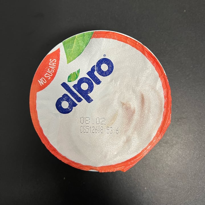 review photo of Alpro Yogurt di soia Al Naturale No Sugars shared by @ginnyy on 26 Jan 2022 - review