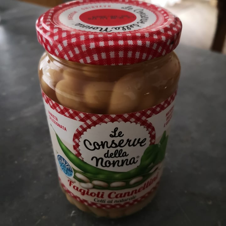 review photo of Le conserve della nonna fagioli Cannellini shared by @veganica on 23 Jan 2022 - review