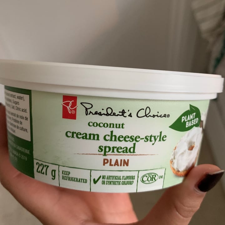 review photo of President's Choice Coconut Cream Cheese Style Spread shared by @bananabreadgirl on 04 Jun 2021 - review