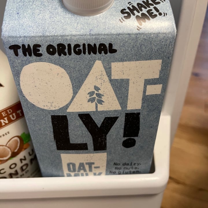 photo of Oatly Oat Drink shared by @bluebubbles373 on  24 Jun 2021 - review
