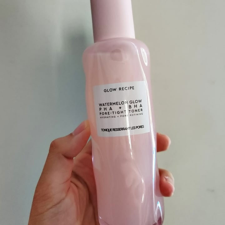 photo of Glow recipe Watermelon glow PHA + BHA Pore-Tight Toner shared by @fourdollars on  20 Feb 2021 - review