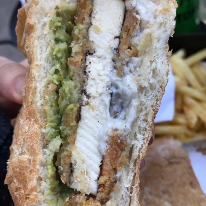 photo of JU Vegano Hamburguesa de tofu shared by @jjazcuello on  18 Jul 2021 - review