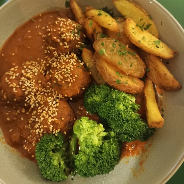 Photo of the dish “Albóndigas”