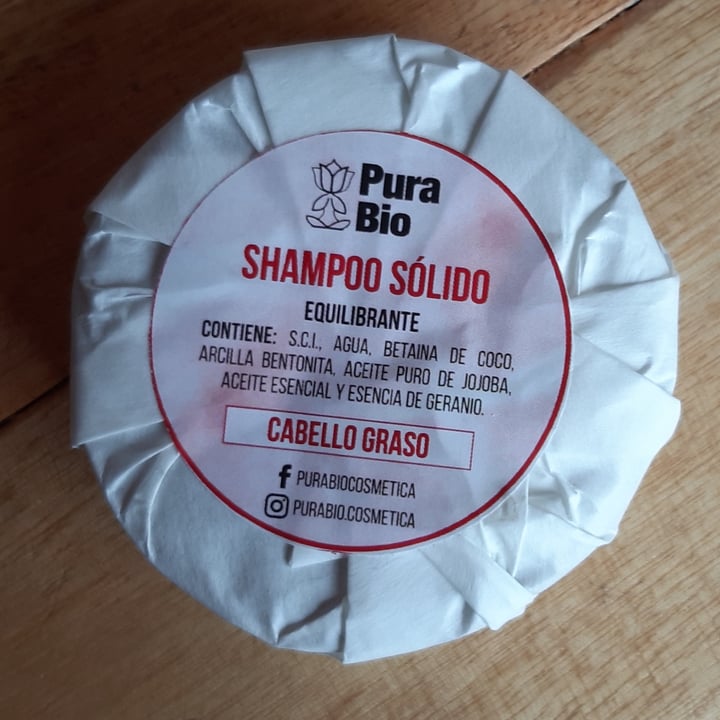 photo of PuraBio cosmetica Shampoo Solido shared by @nahiraixa on  02 May 2022 - review