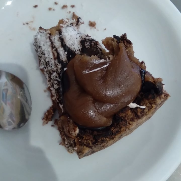 review photo of Loving Hut Torta de coco shared by @ondavegan on 30 Jan 2022 - review