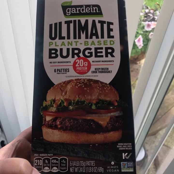 review photo of Gardein Plant Based Ultimate Burger shared by @princessofdoom on 13 May 2022 - review