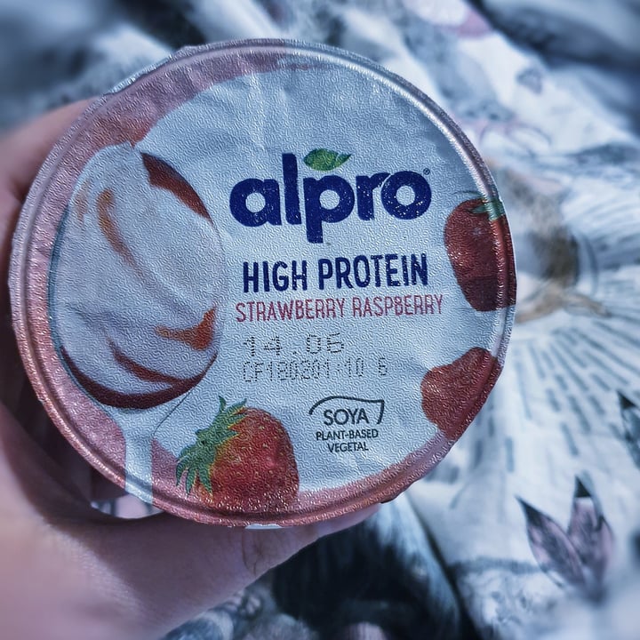 review photo of Alpro High Protein Strawberry and Raspberry Yoghurt shared by @accountinactive on 01 Jun 2020 - review