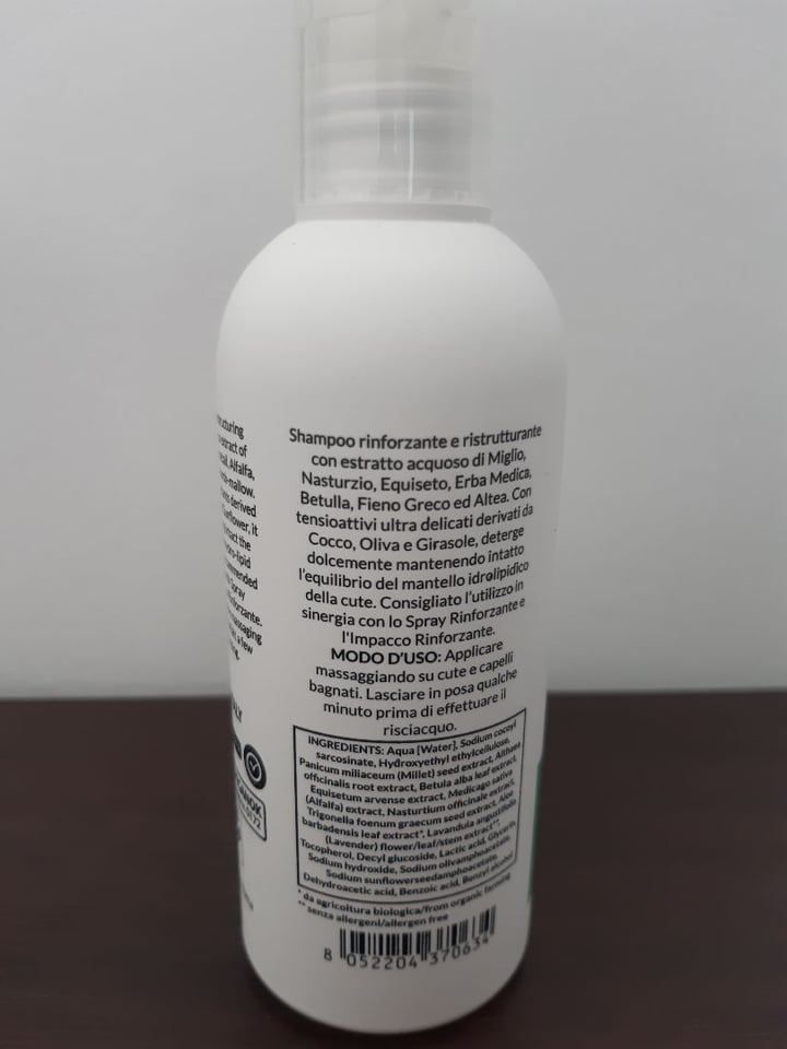 review photo of Phitofilos Shampoo Rinforzante shared by @micaveg on 16 Apr 2020 - review