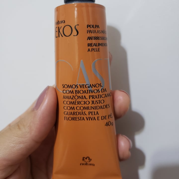 photo of Natura Creme para as mãos de castanha shared by @agnieska on  05 May 2022 - review