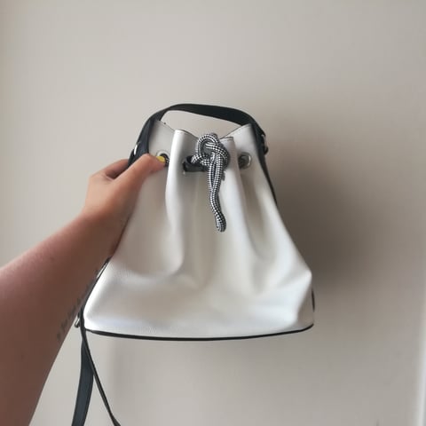 Isadora Cartera Reviews abillion