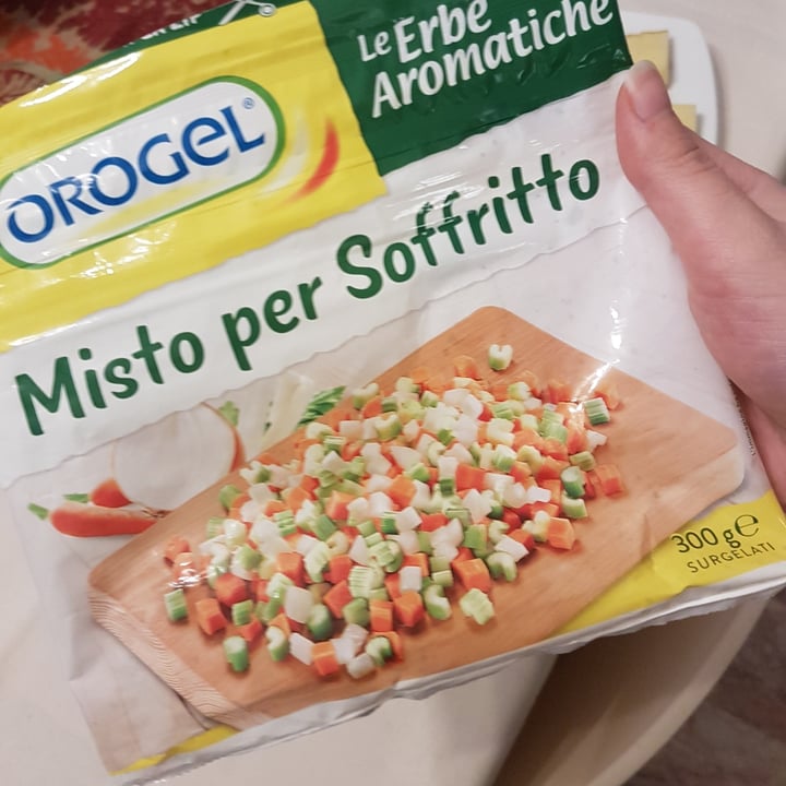 photo of Orogel Misto per soffritto shared by @vicanarc on  17 Dec 2021 - review