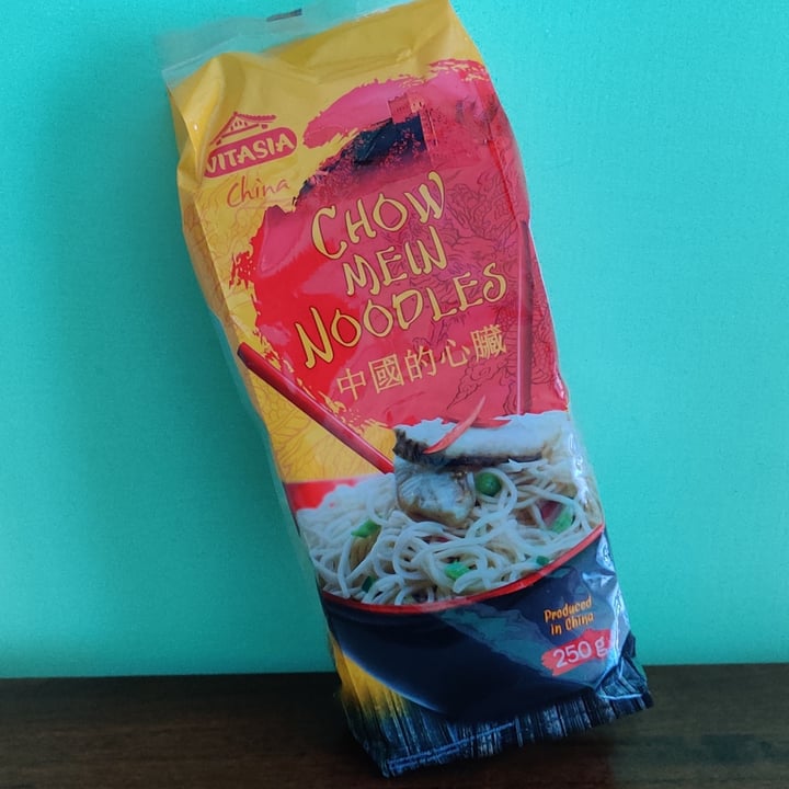 photo of VitAsia Chow Mew Noodles shared by @serenasofia on  18 Jan 2022 - review