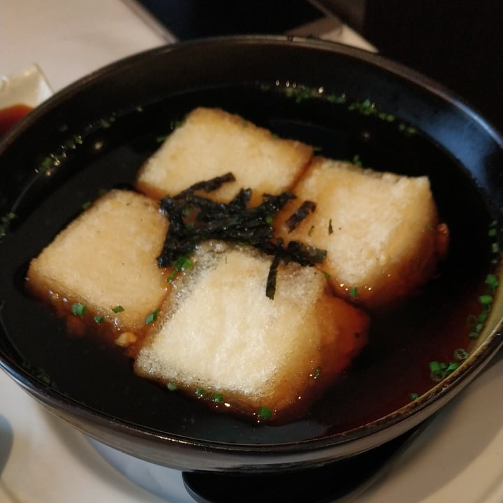 photo of Hokkaido Restaurante Japonés Agedashi tofu shared by @ornitorrincavegana on  31 Dec 2021 - review