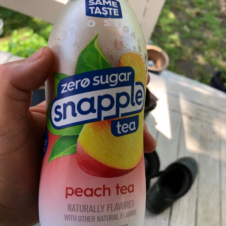 photo of Snapple Zero sugar peach tea shared by @allycat38 on  30 May 2022 - review