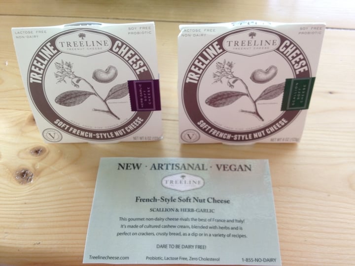 photo of Treeline Cheese Herb Garlic French Style Treenut Cheese shared by @poisonsuemac on  10 Jan 2020 - review