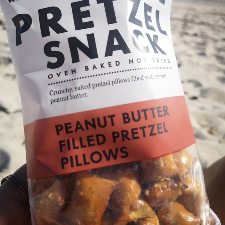 photo of Woolworths Food Pretzel Snack Peanut Butter Filled Pretzel Pillows shared by @tanyavt on  25 Apr 2021 - review
