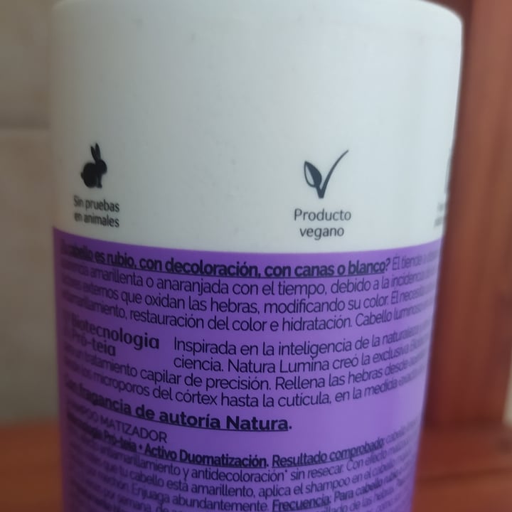 photo of Natura Lumina Shampoo Rubio o Canas shared by @antop07a on  17 Sep 2022 - review