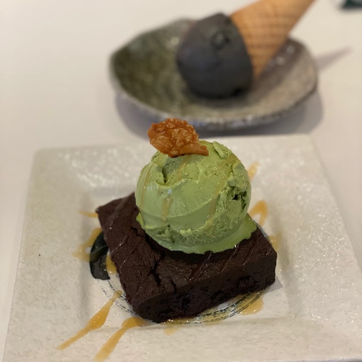 photo of Hvala Brownie With Ice Cream shared by @peasfulpea on  19 Sep 2021 - review
