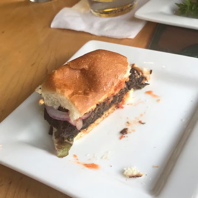 菜肴“Mushroom Burger Slider”的照片