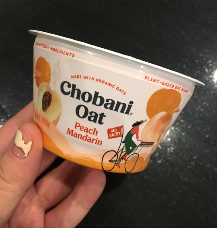 review photo of Chobani Oat-Based Peach Mandarin Yogurt shared by @elodiee on 29 Jun 2020 - review