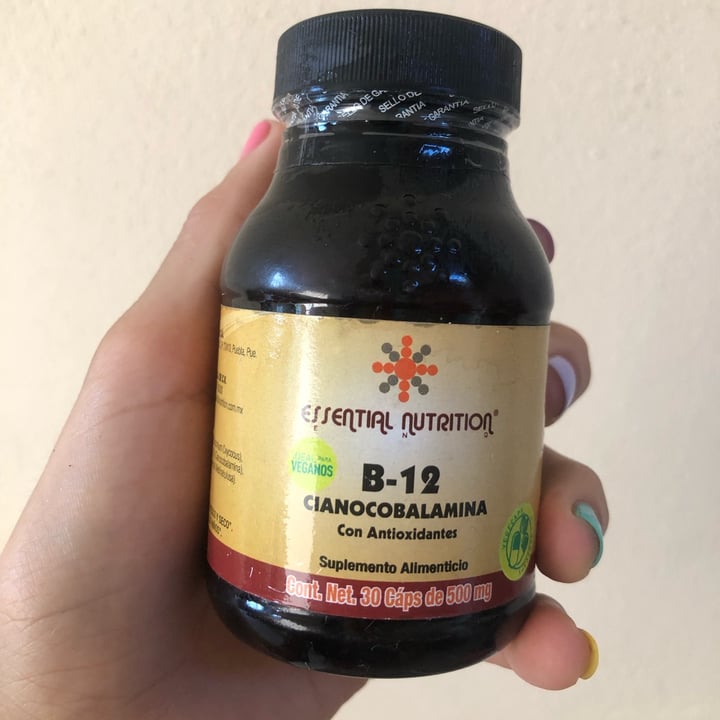 photo of Essential Nutrition B-12 (Cianocobalamina) shared by @daliaponce on  26 Nov 2021 - review